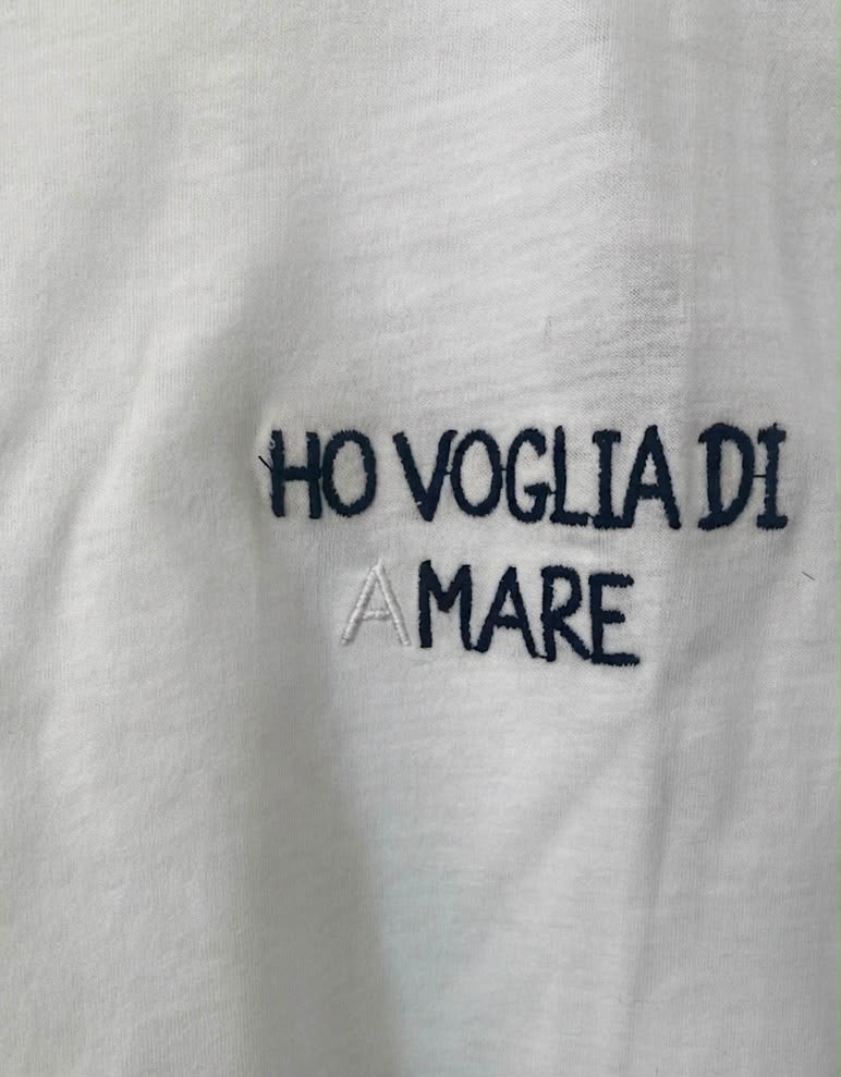 T-SHIRT LADY