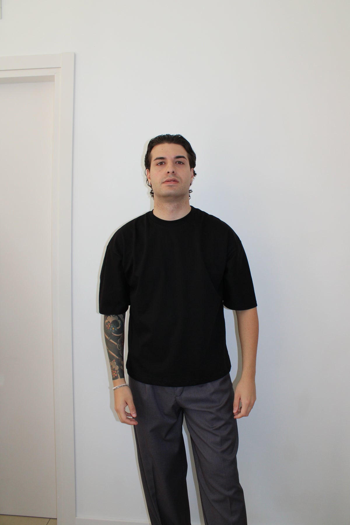 T-SHIRT CROP BASIC